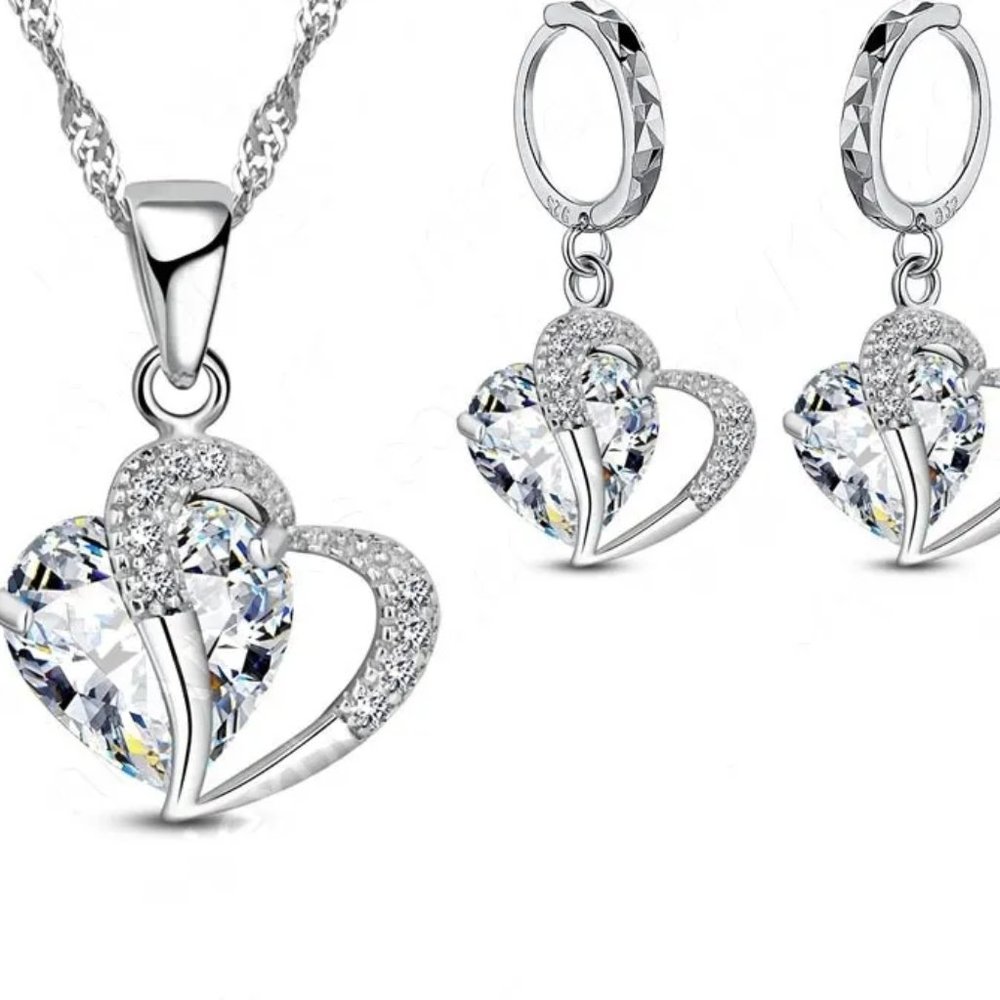 Cute ⭐4pc Bundle Diamond Hearts 💕 Pendant, Earrings &18" Chain Sterling Silver - Picture 3 of 3
